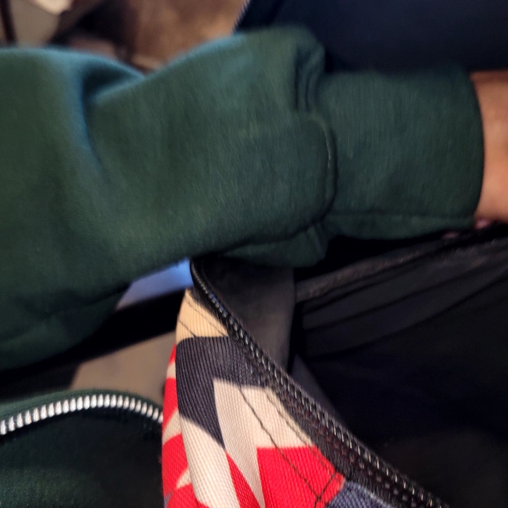 Hustle Star-Quilt Patterned Backpack - Black, Red… - image 6